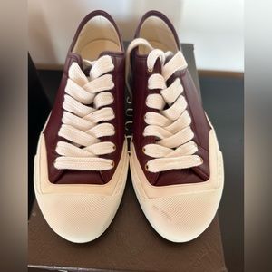 Gucci men’s leather sneakers